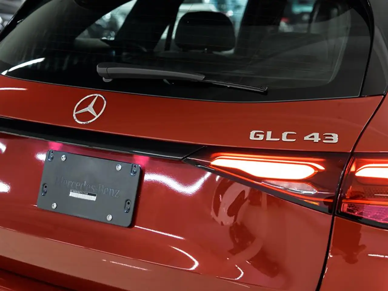 Mercedes-Benz GLC - Image 12