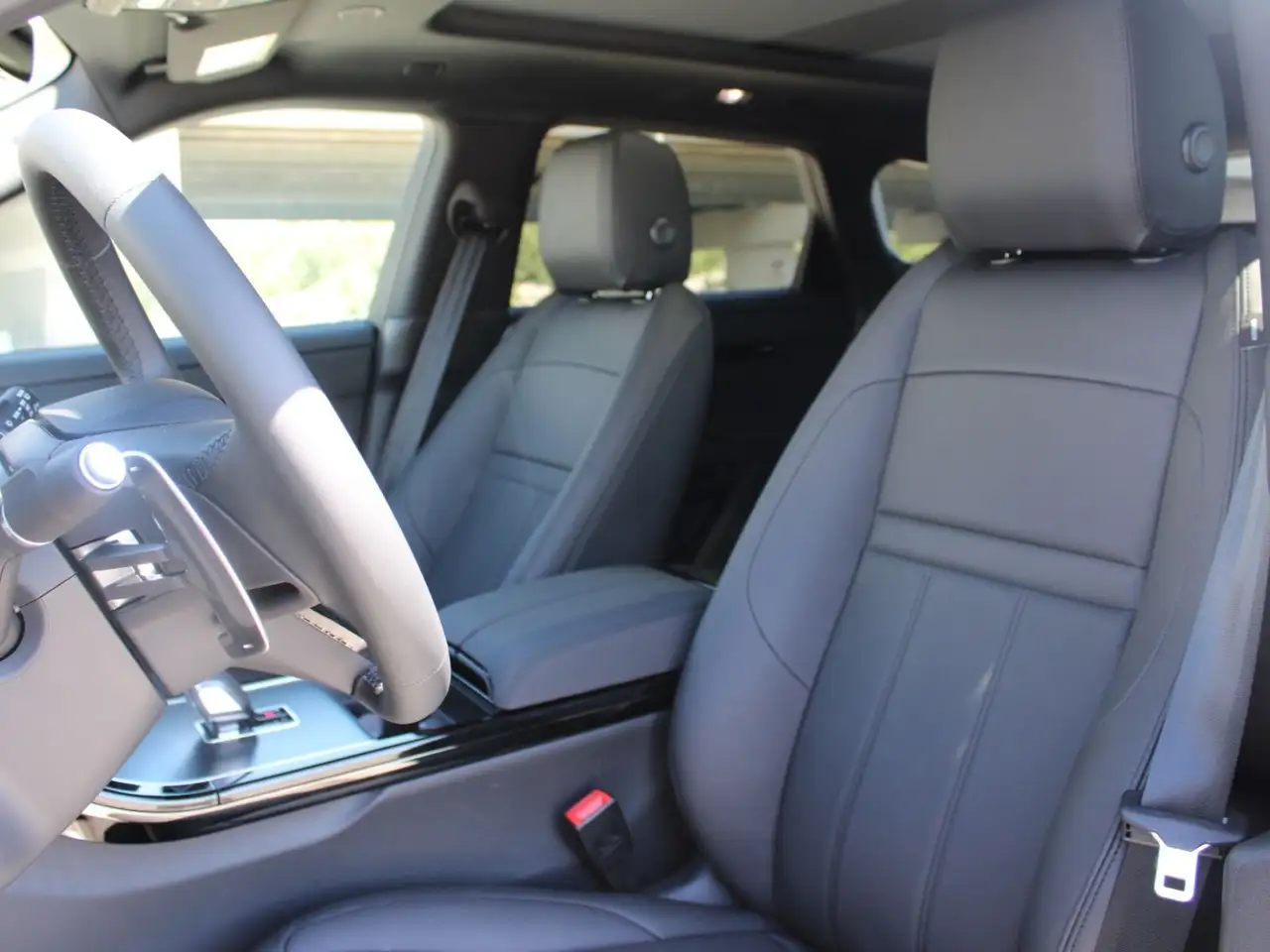 Land Rover Range Rover Evoque - Image 8