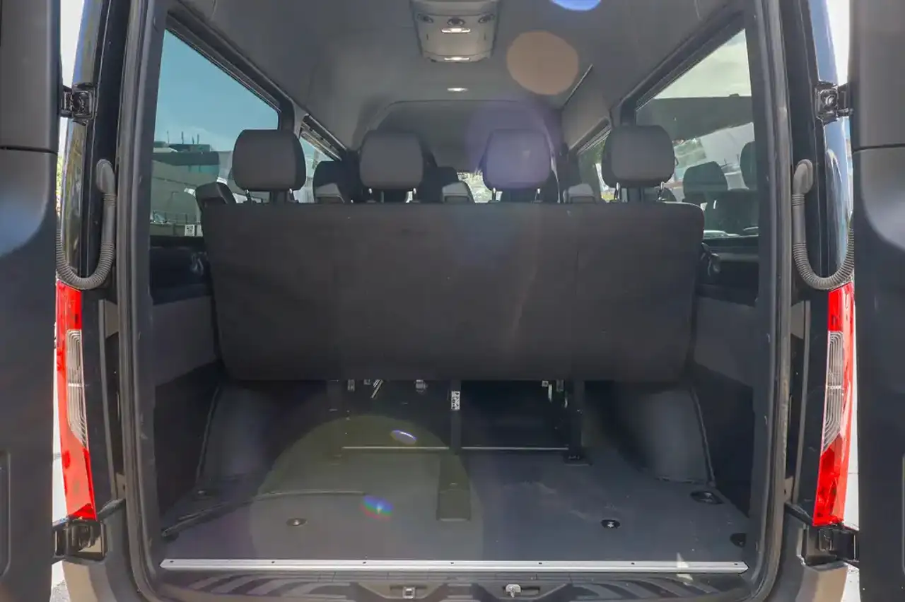 Mercedes-Benz Sprinter - Image 8