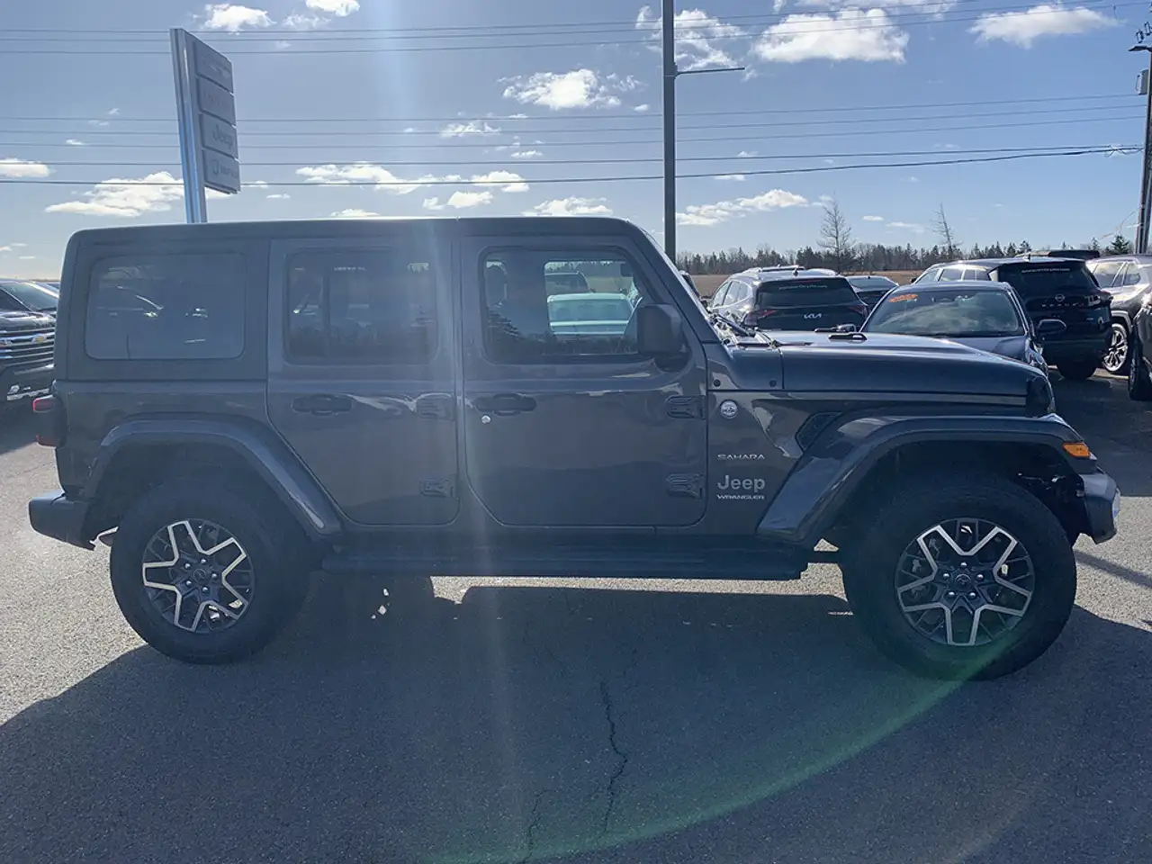 Jeep Wrangler - Image 5