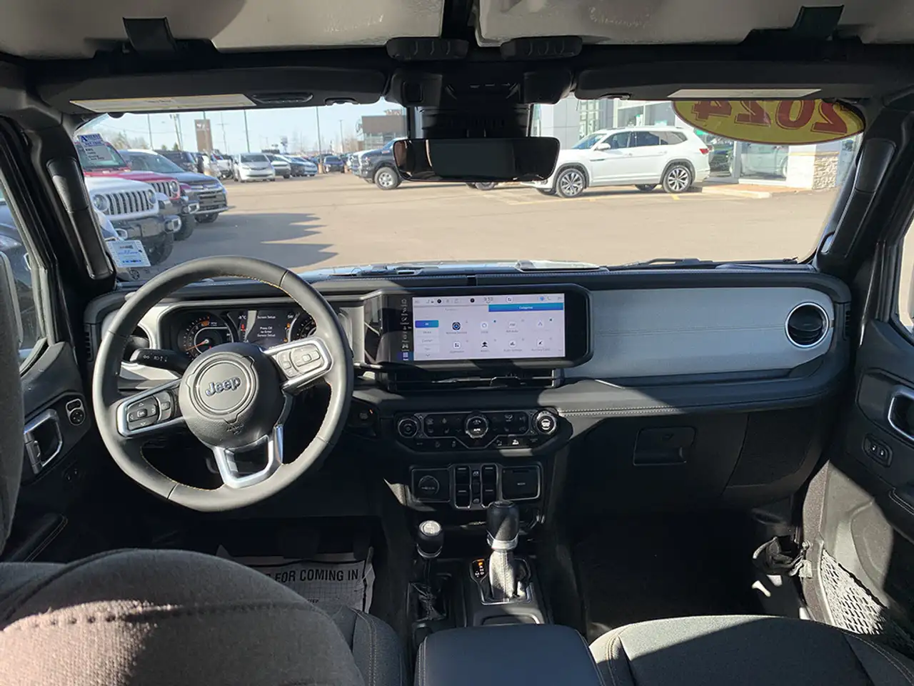Jeep Wrangler - Image 13