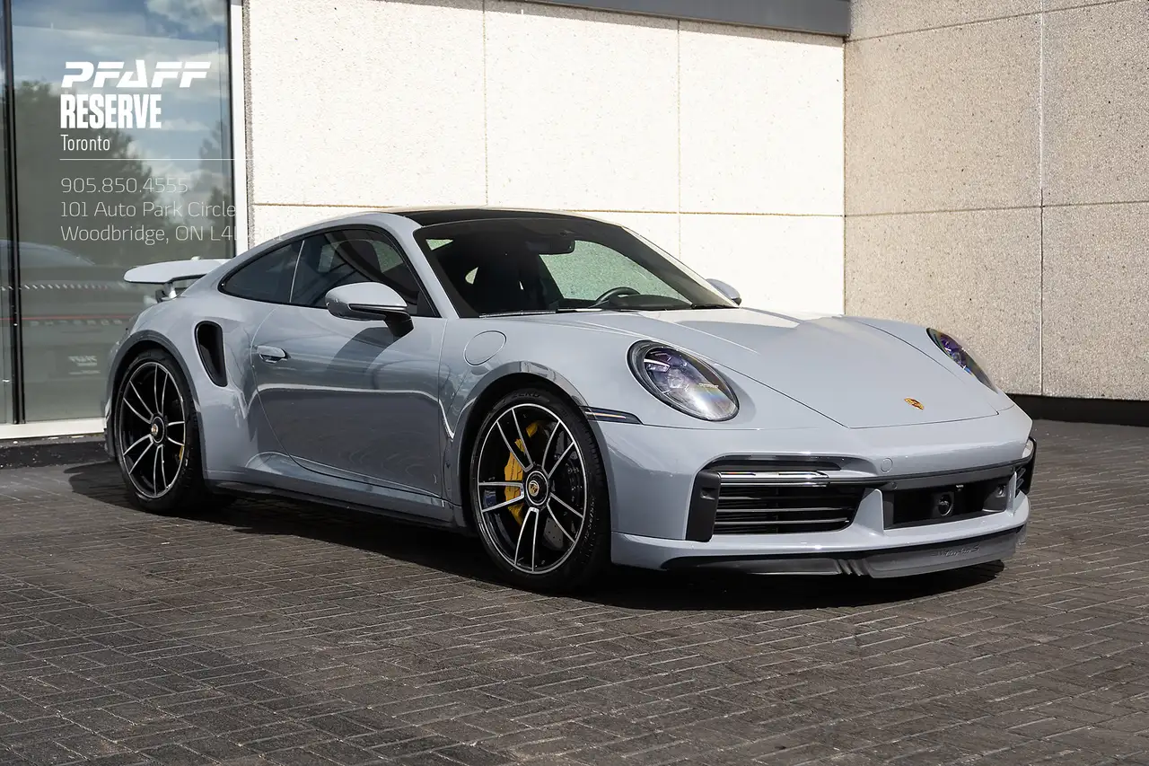 Porsche 911 - Image 11