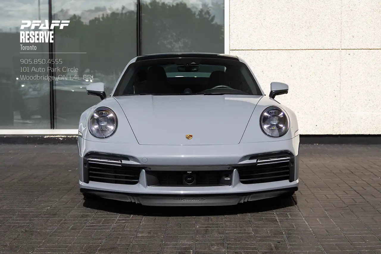 Porsche 911 - Image 12