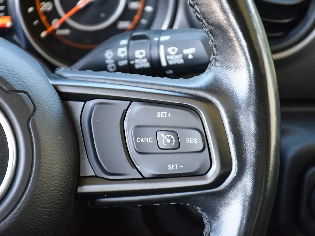 Jeep Wrangler - Image 18