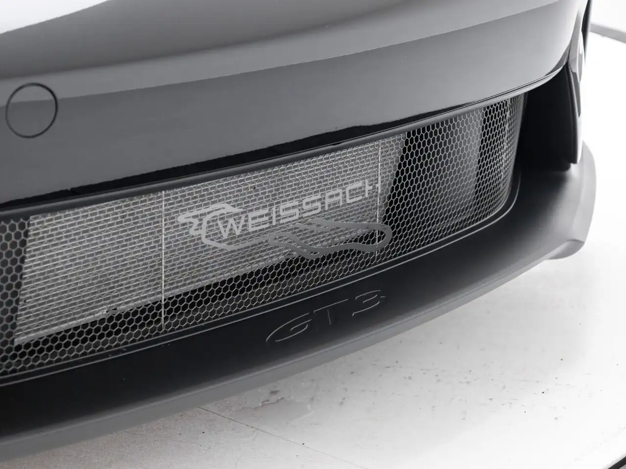 Porsche 911 - Image 25