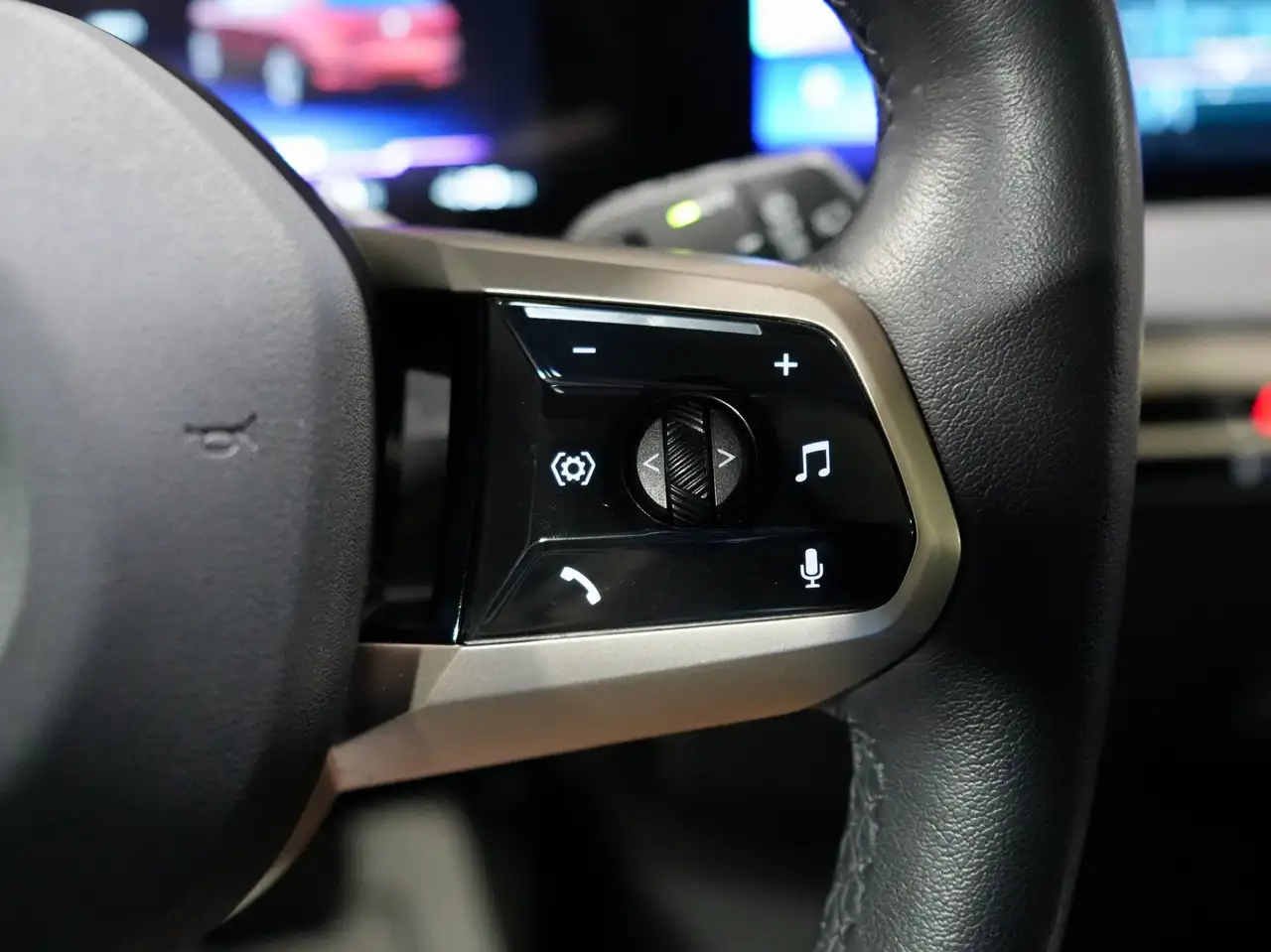 BMW iX - Image 14