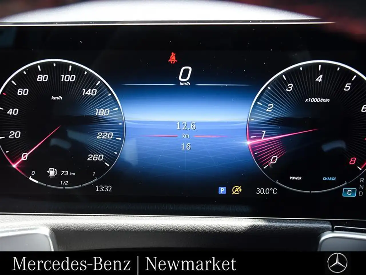Mercedes-Benz GLB - Image 26