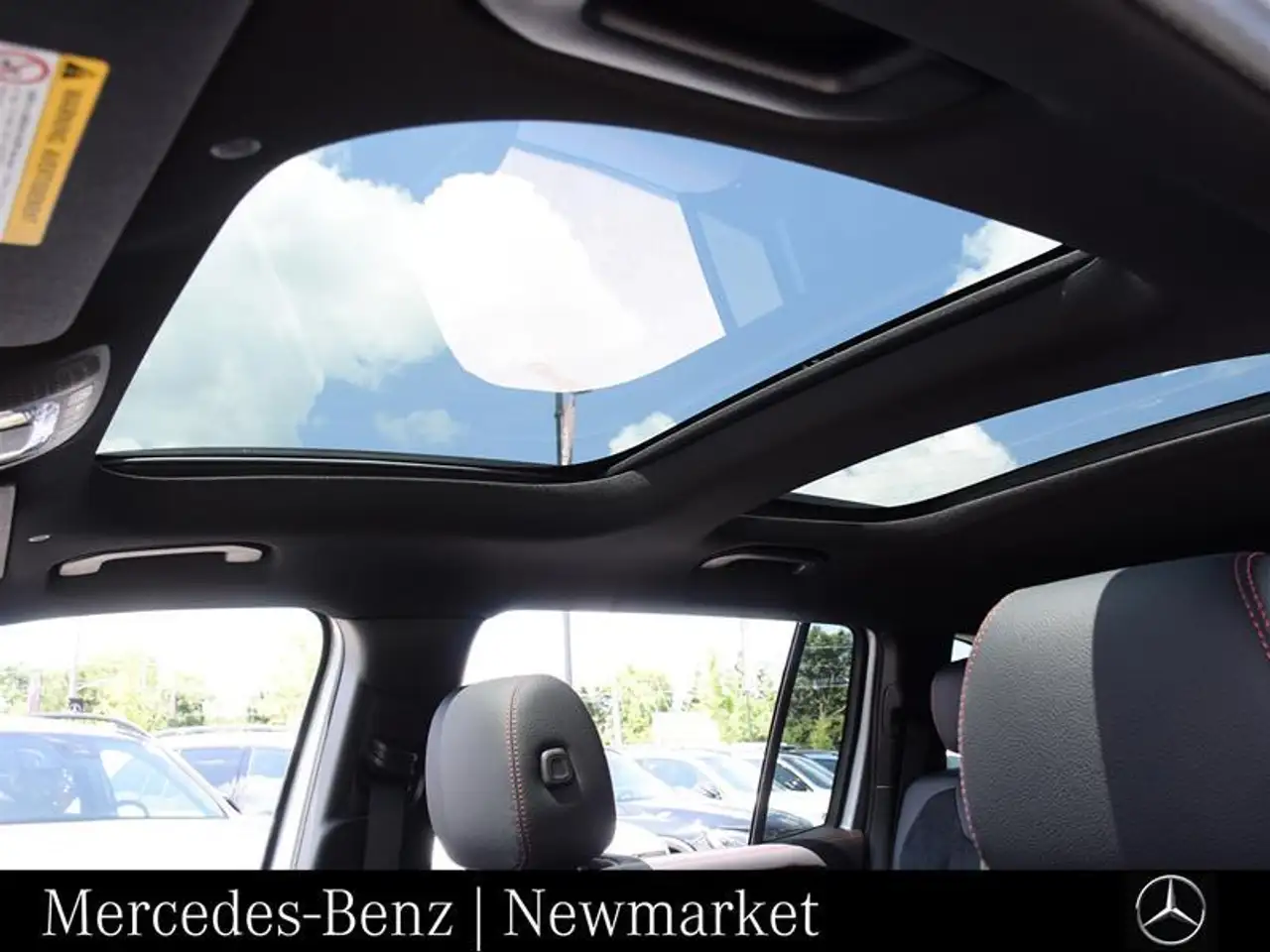 Mercedes-Benz GLB - Image 13
