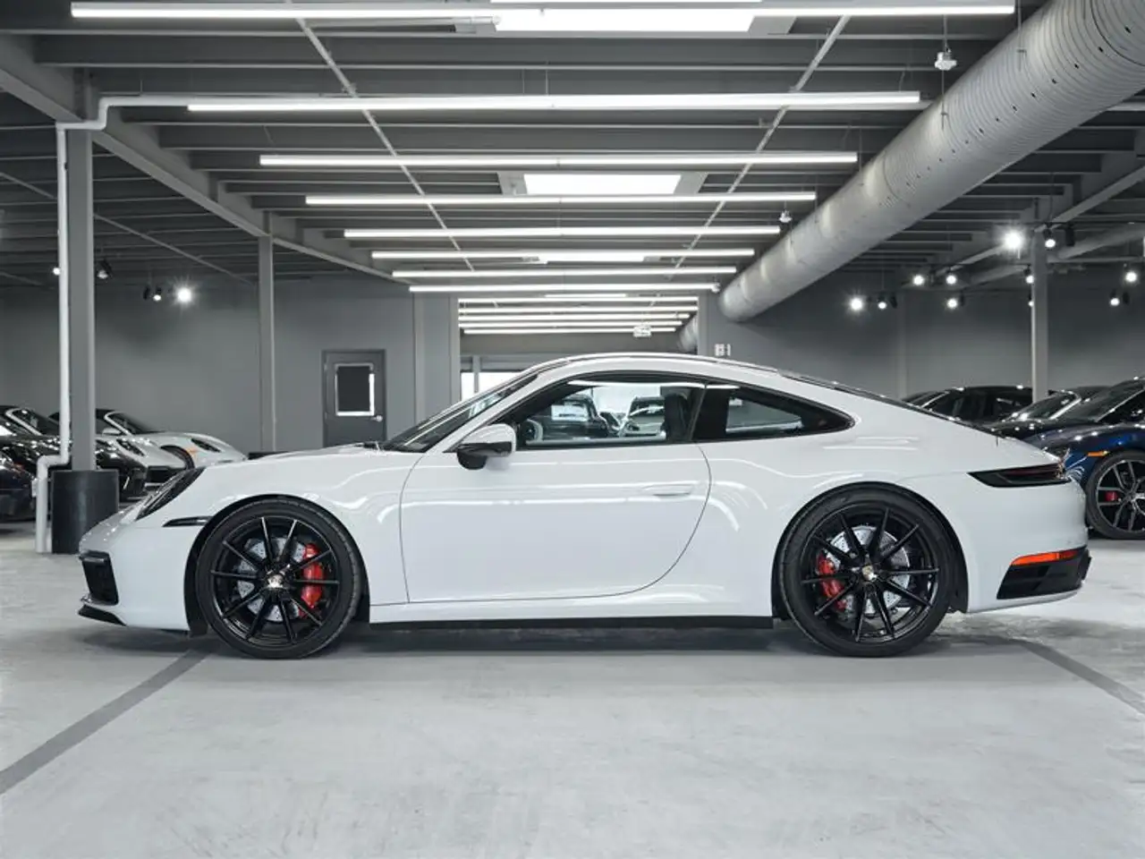 Porsche 911 - Image 2