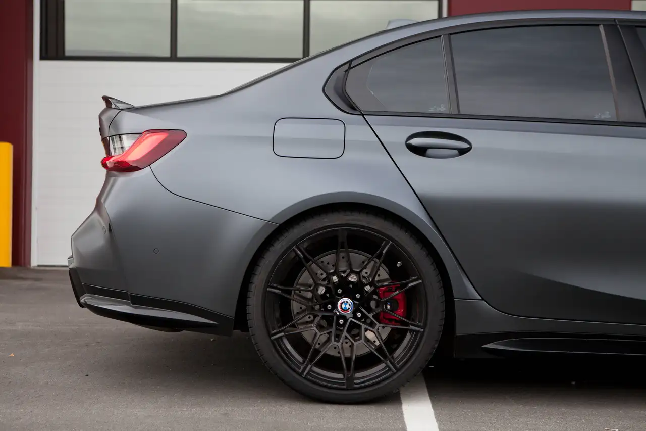BMW M3 - Image 4