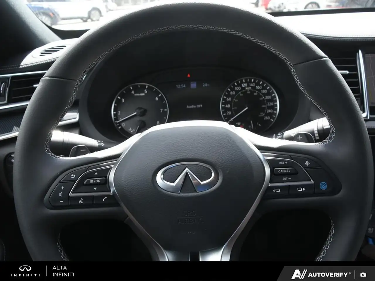 Infiniti QX50 - Image 14