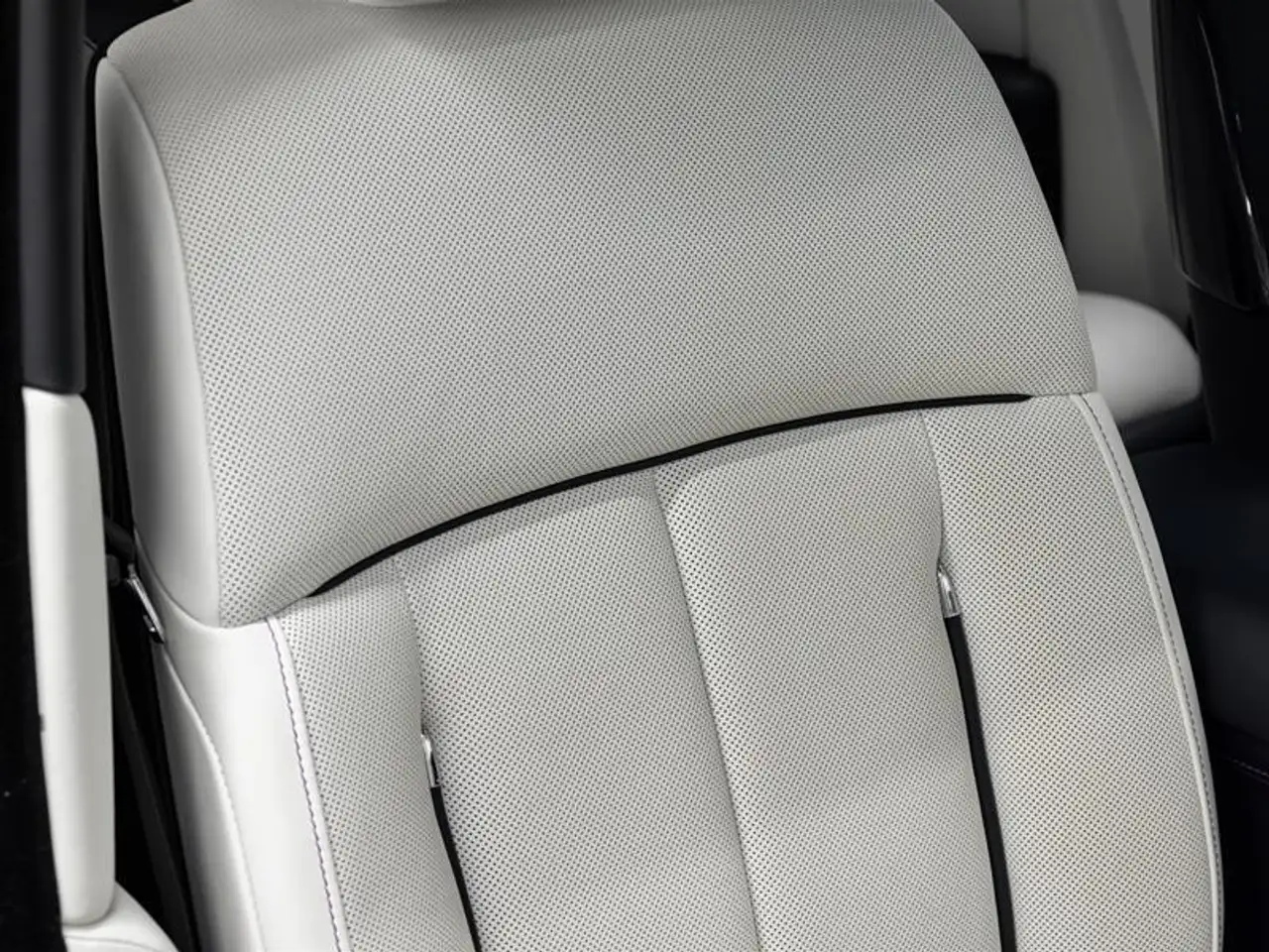 Rolls-Royce Phantom - Image 38