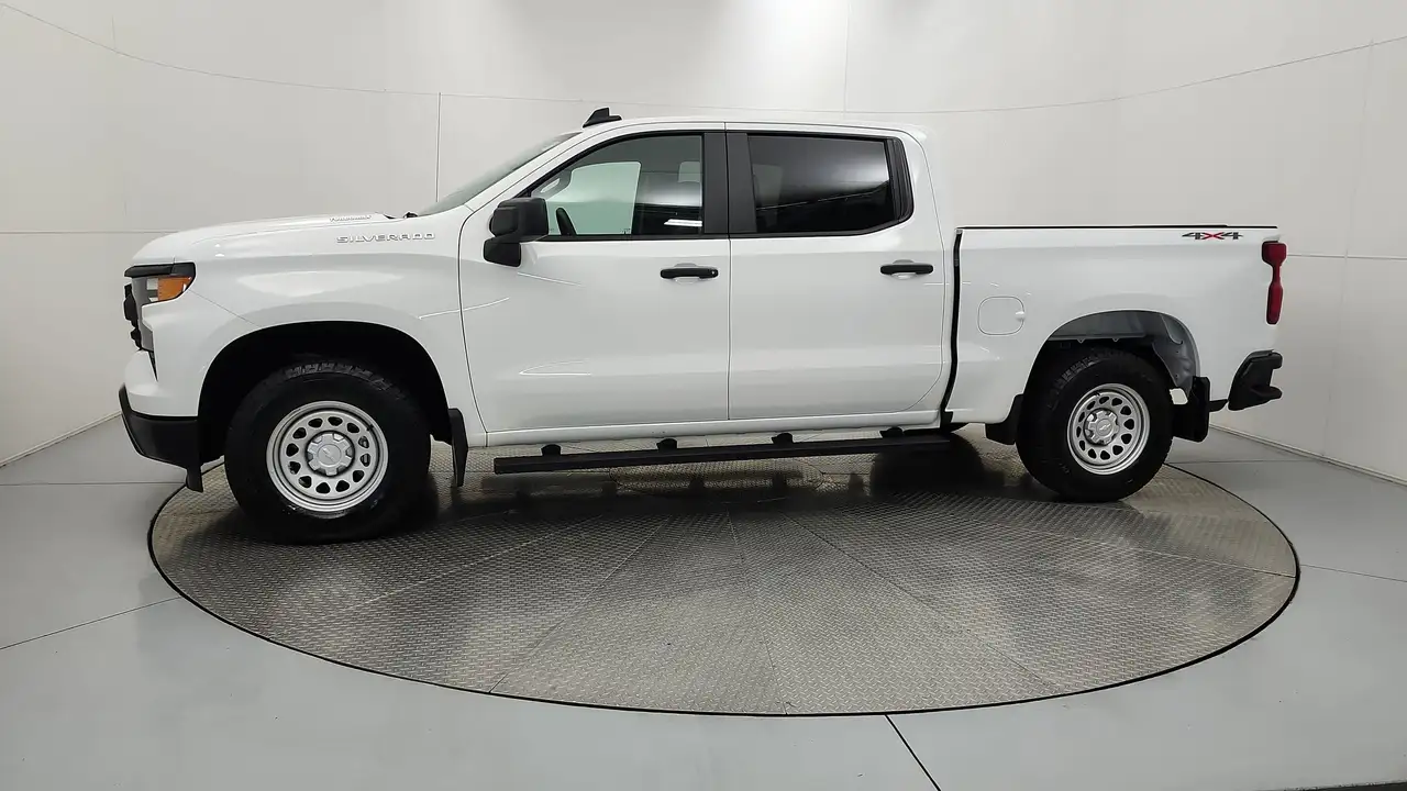 Chevrolet Silverado 1500 - Image 1