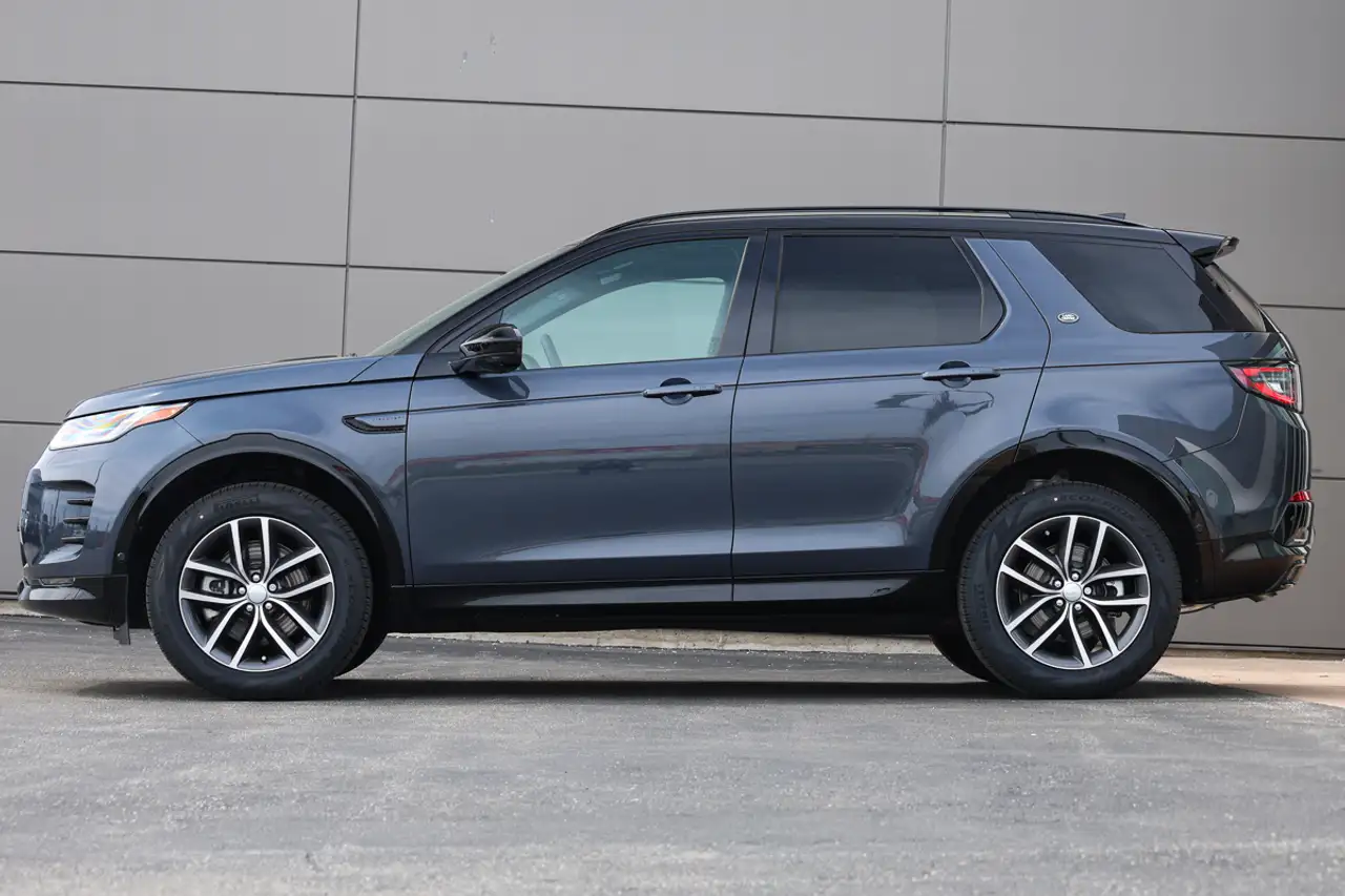 Land Rover Discovery Sport - Image 3