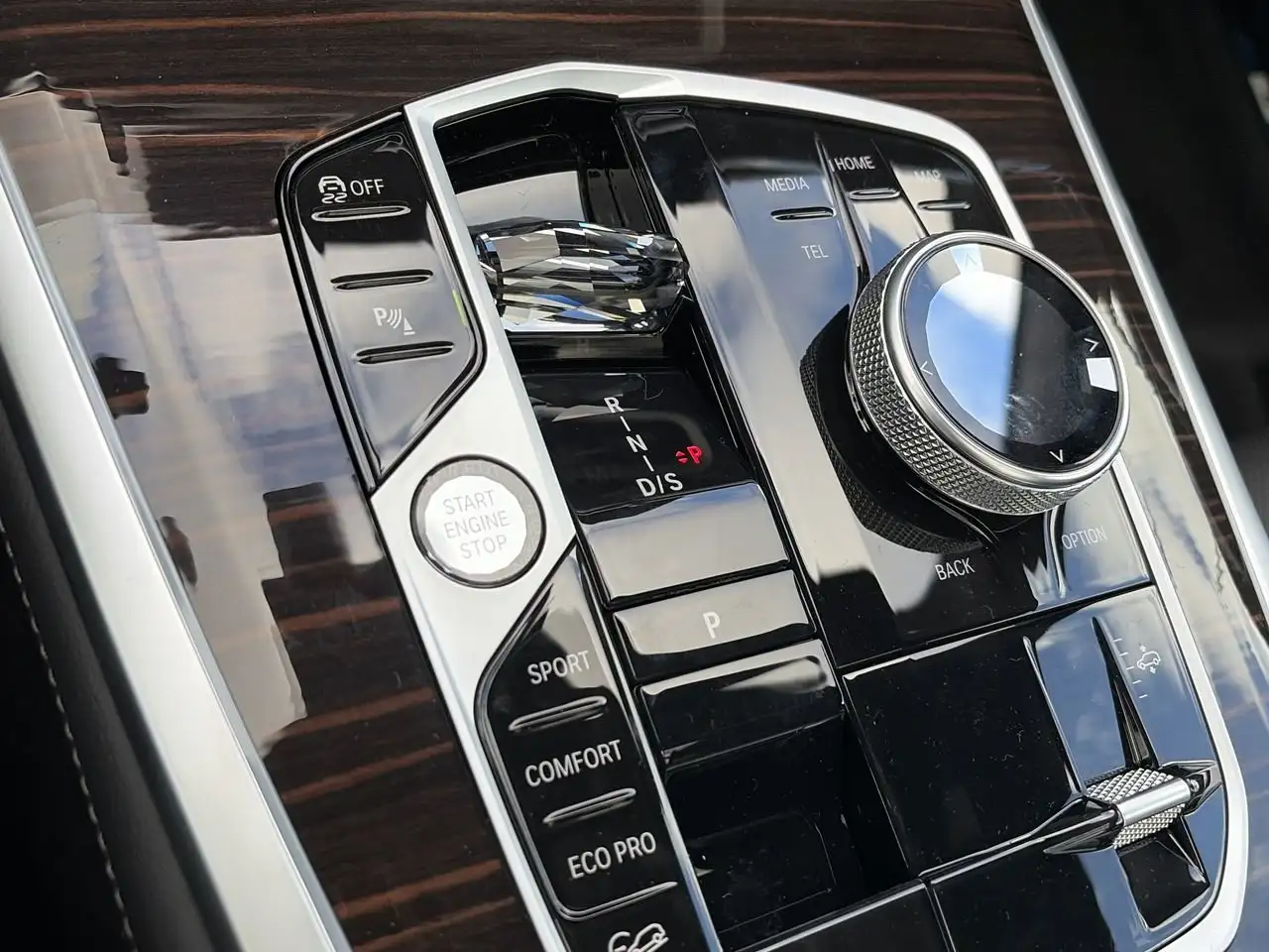 BMW X7 - Image 28