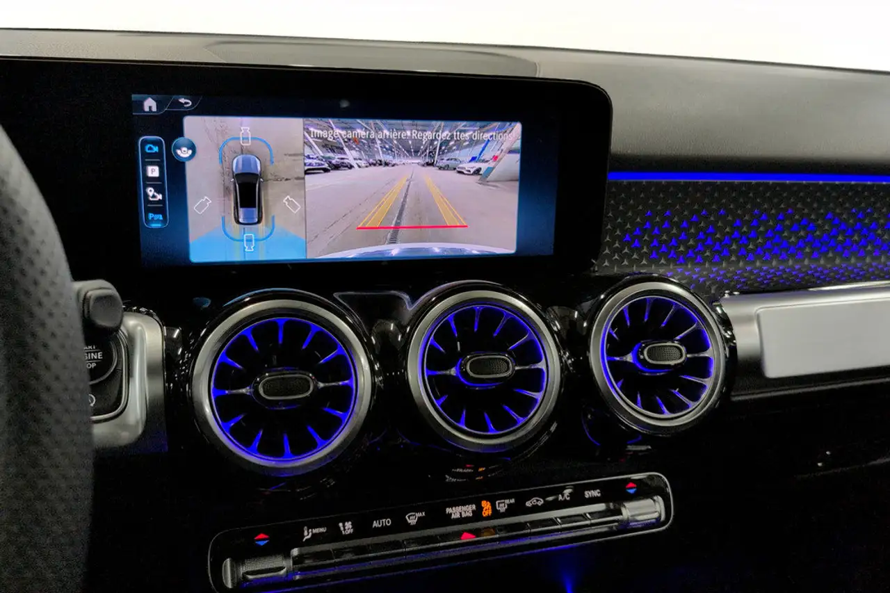 Mercedes-Benz GLB - Image 9