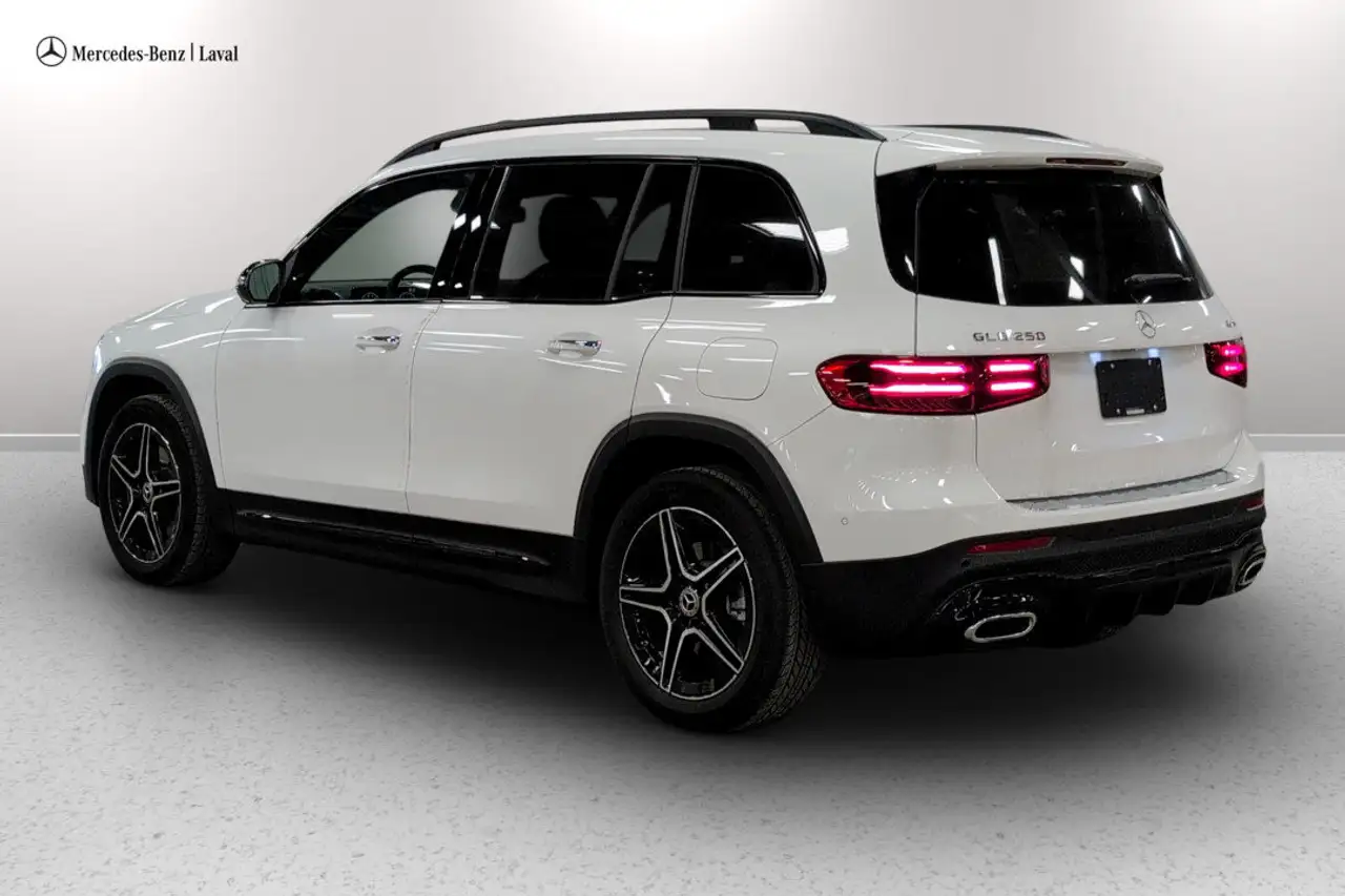 Mercedes-Benz GLB - Image 4