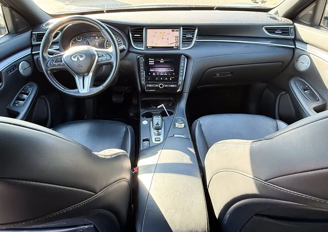 Infiniti QX50 - Image 18