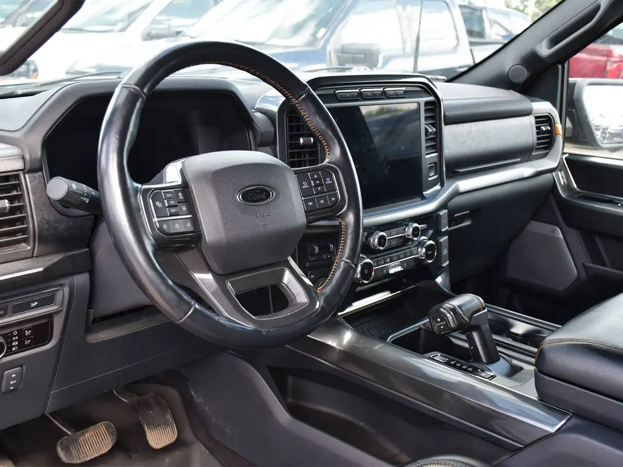 Ford F-150 - Image 12