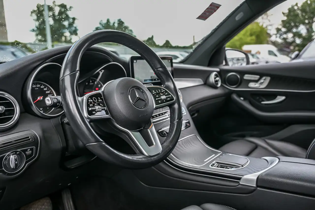 Mercedes-Benz GLC - Image 18