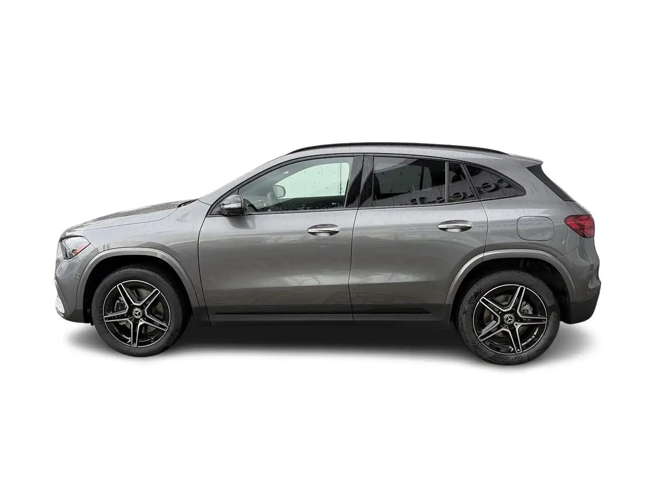 Mercedes-Benz GLA - Image 8