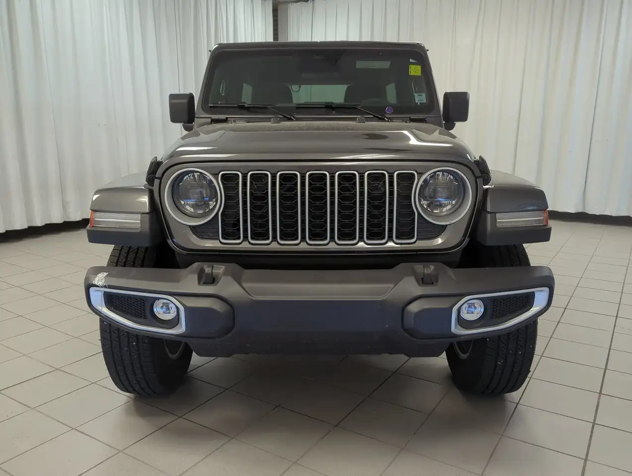 Jeep Wrangler - Image 3