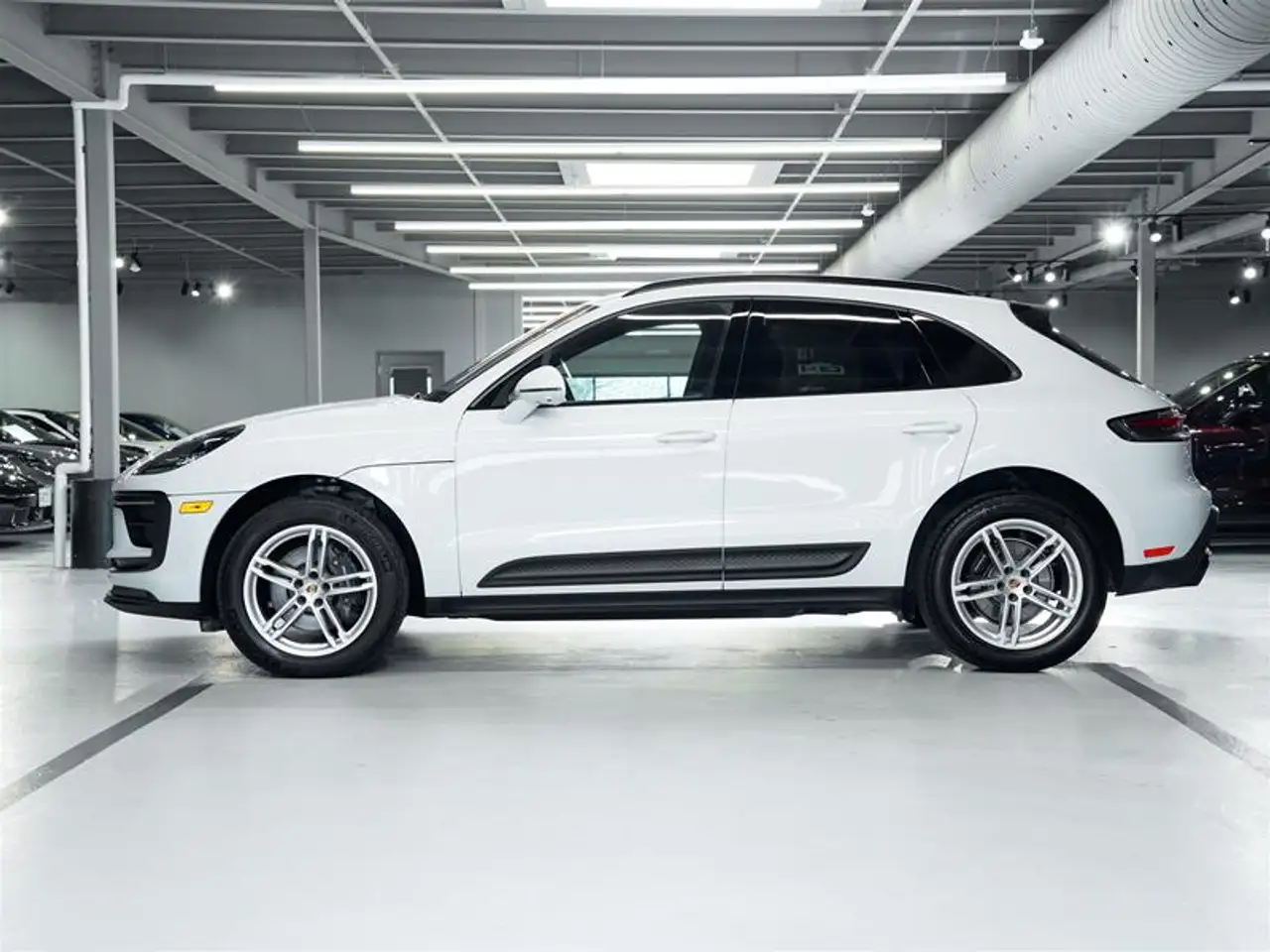 Porsche Macan - Image 3