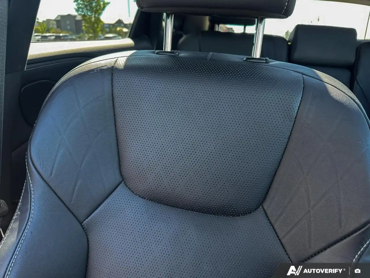 Lexus RX - Image 20