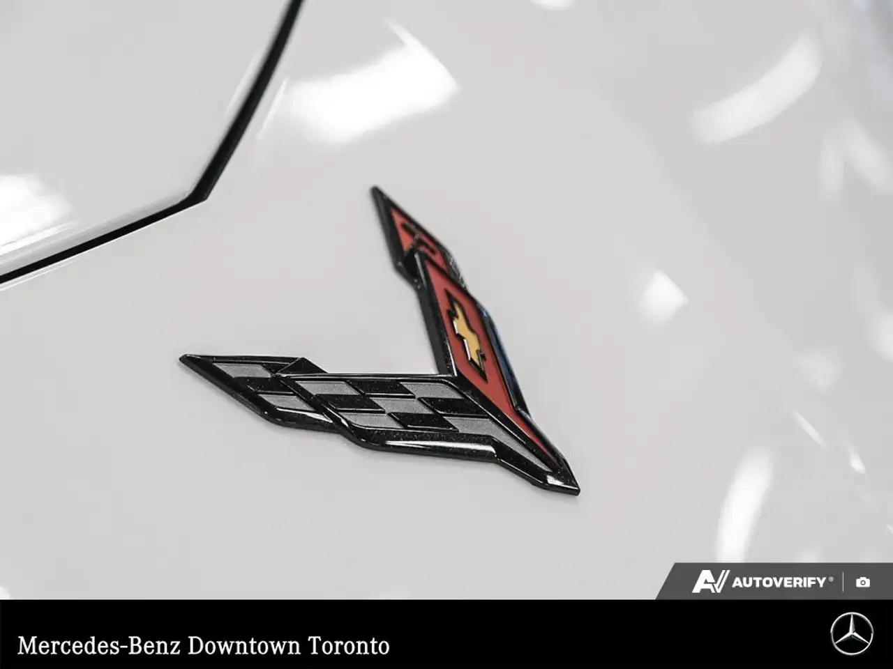 Chevrolet Corvette - Image 24