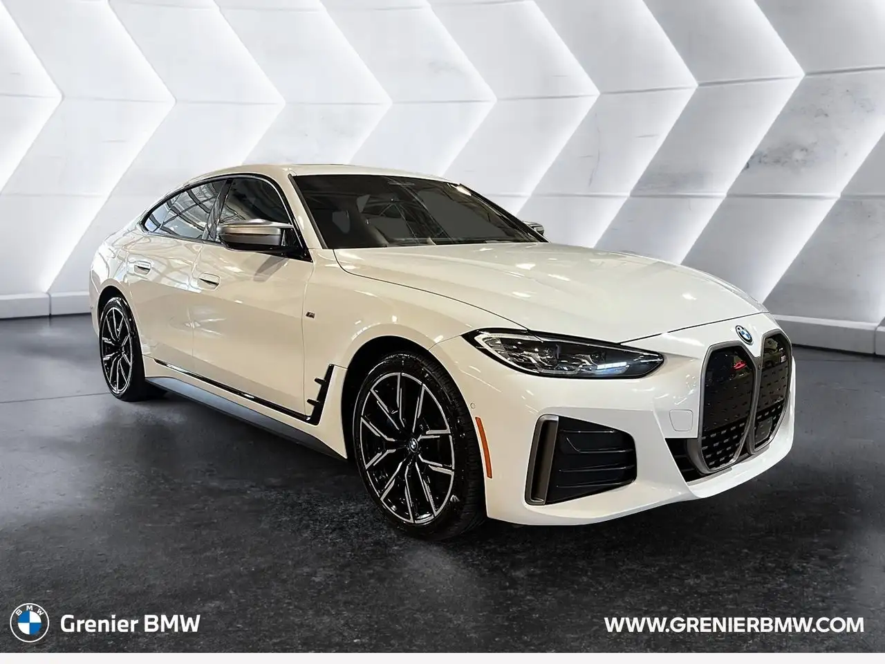BMW i4 - Image 1