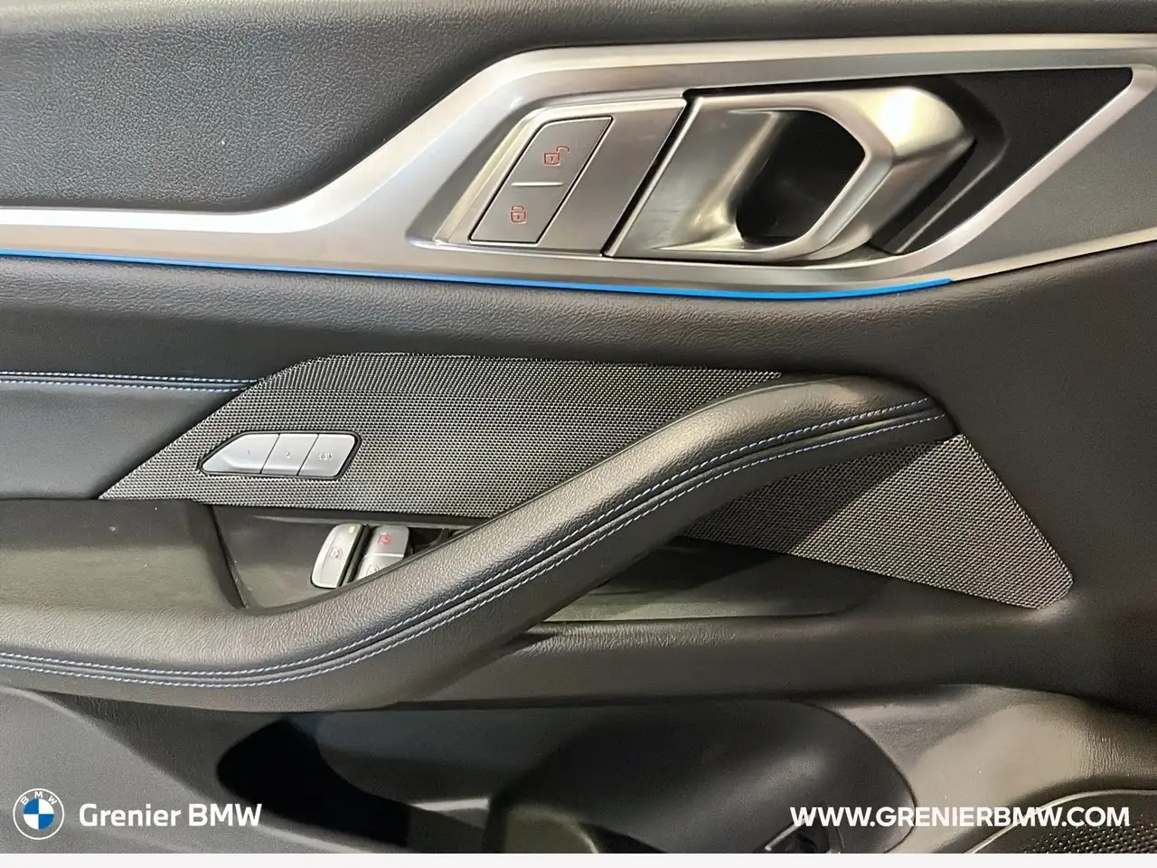 BMW i4 - Image 9