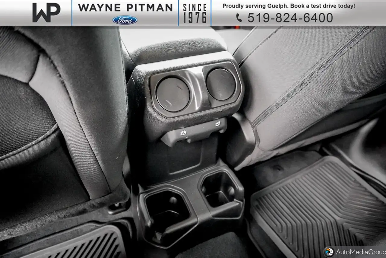 Jeep Wrangler - Image 15