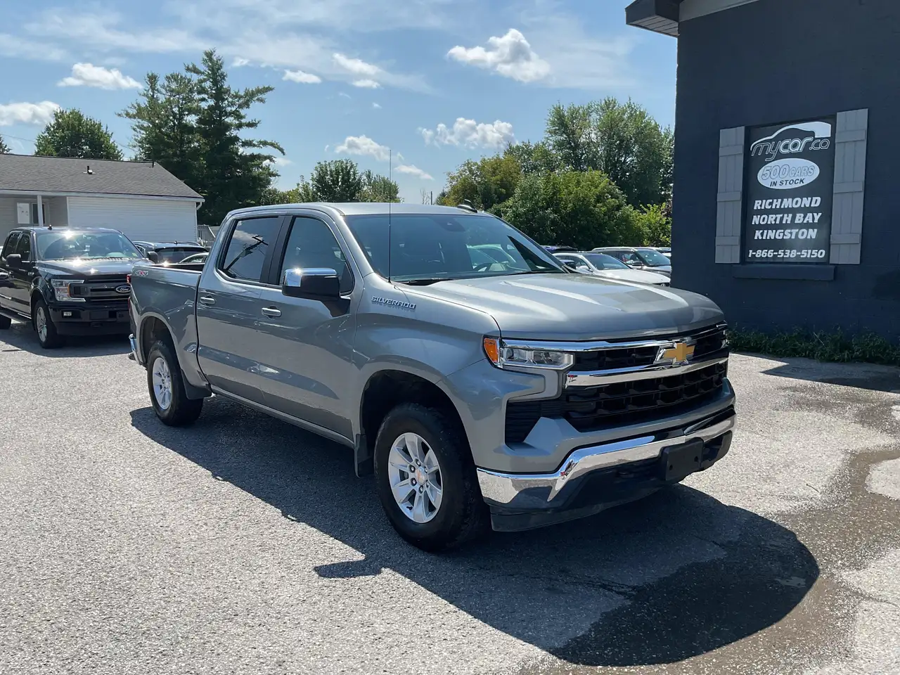Chevrolet Silverado 1500 - Image 8