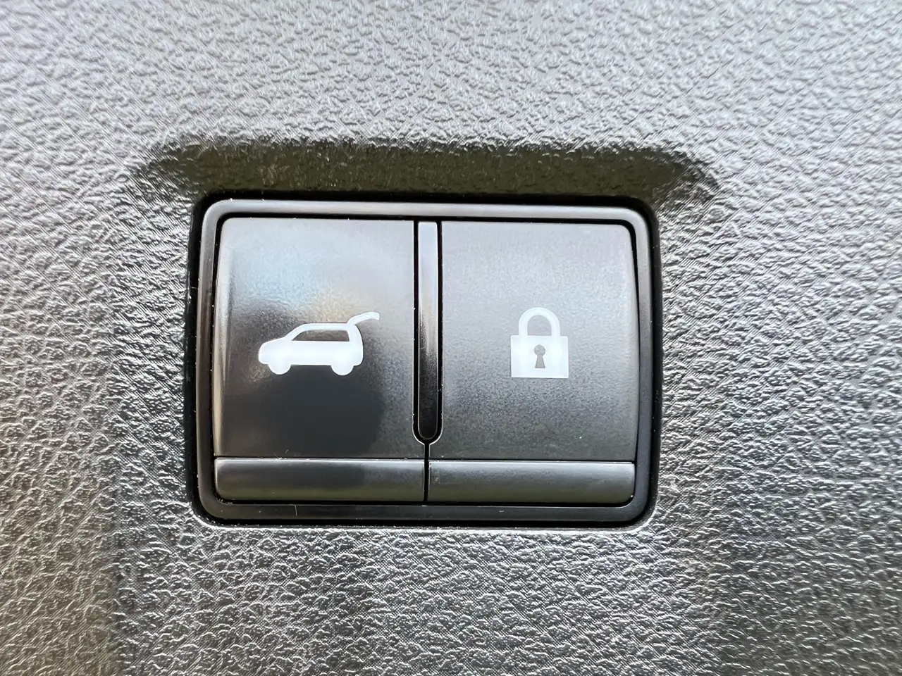 Infiniti QX60 - Image 32