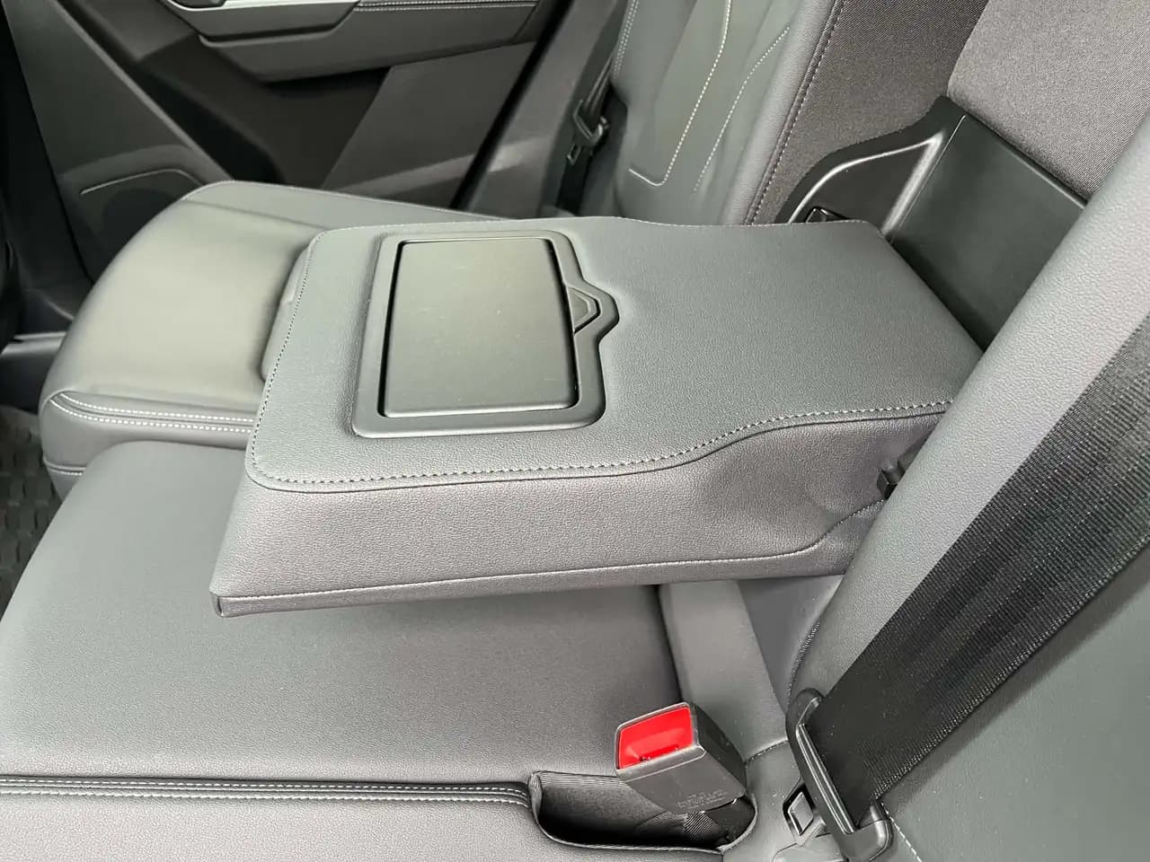 Audi Q3 - Image 14