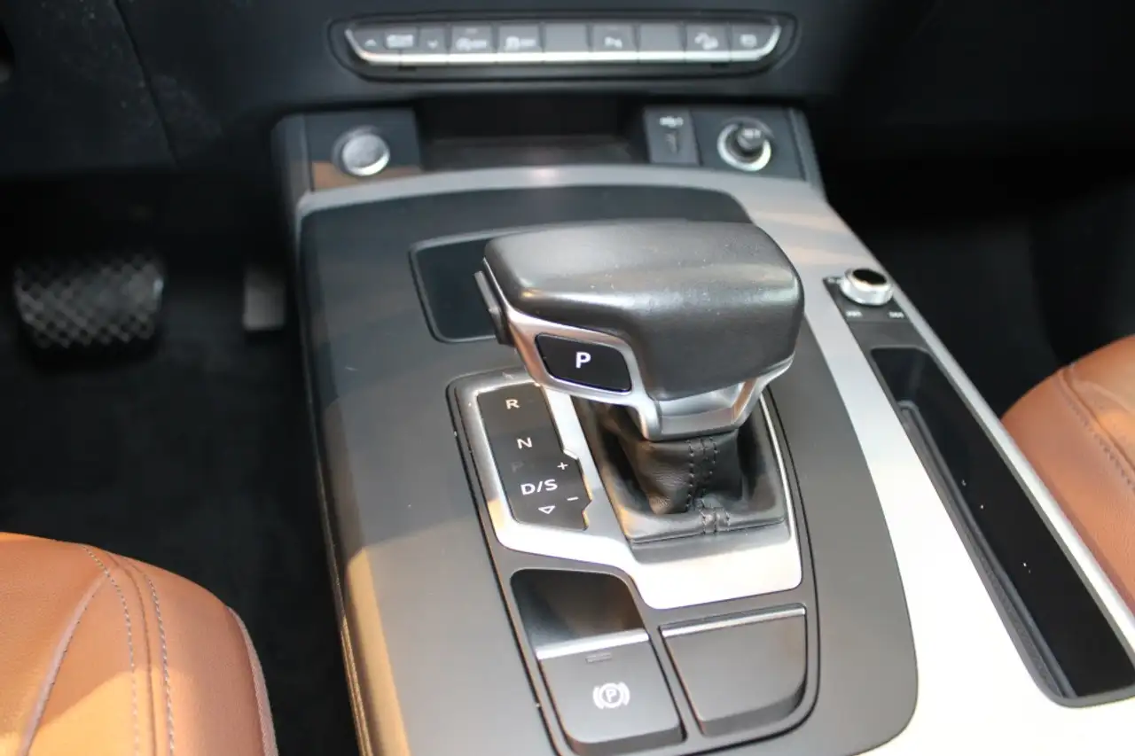 Audi Q5 - Image 15