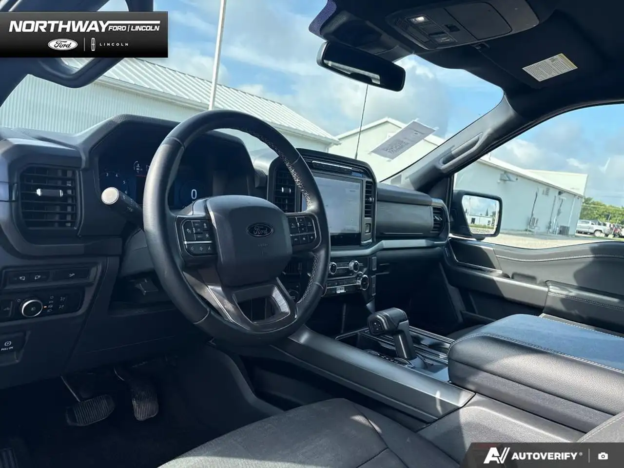 Ford F-150 - Image 11