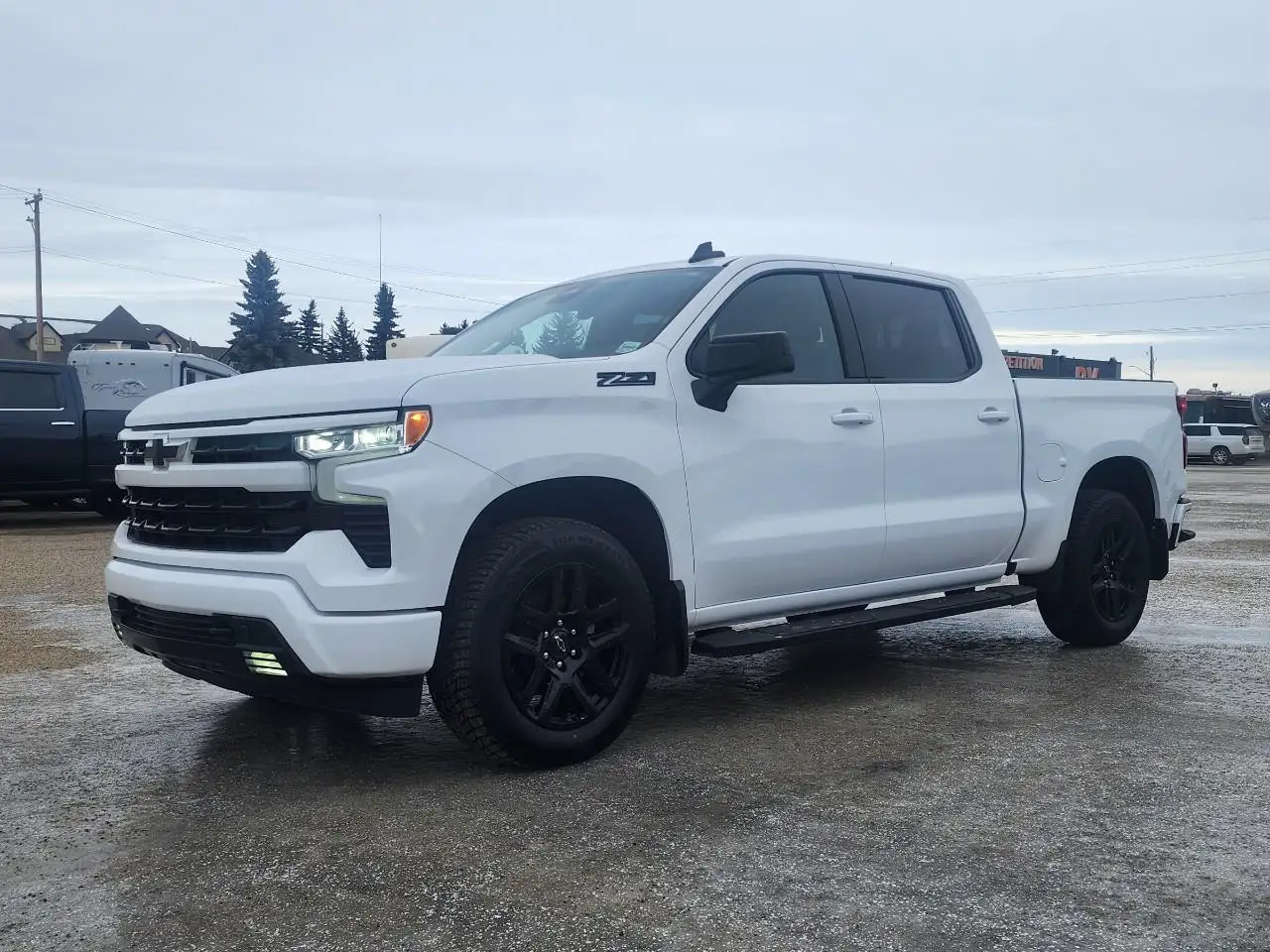 Chevrolet Silverado 1500 - Image 2