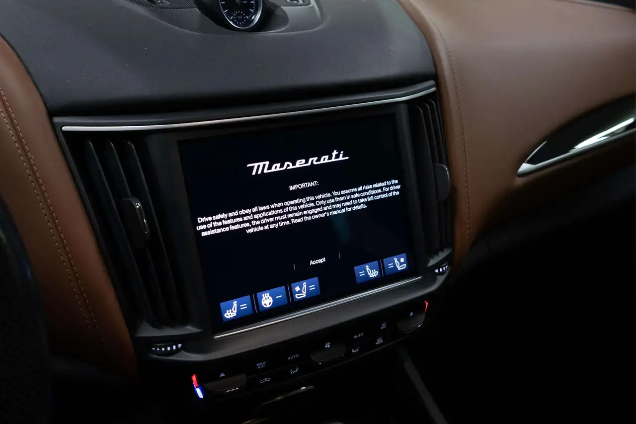 Maserati Levante - Image 18