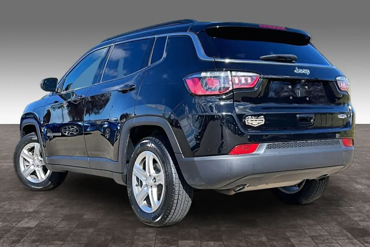 Jeep Compass - Image 11