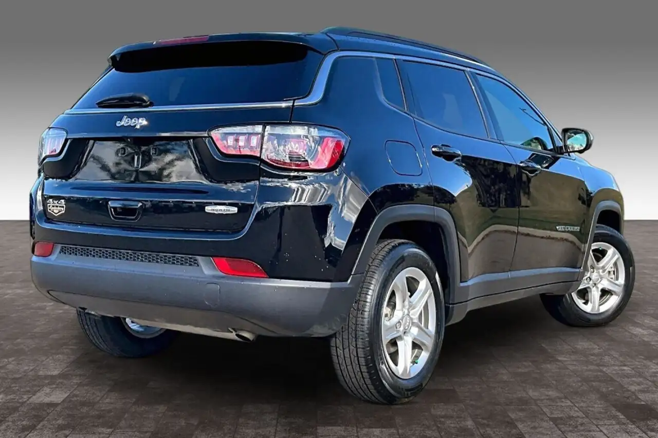 Jeep Compass - Image 13