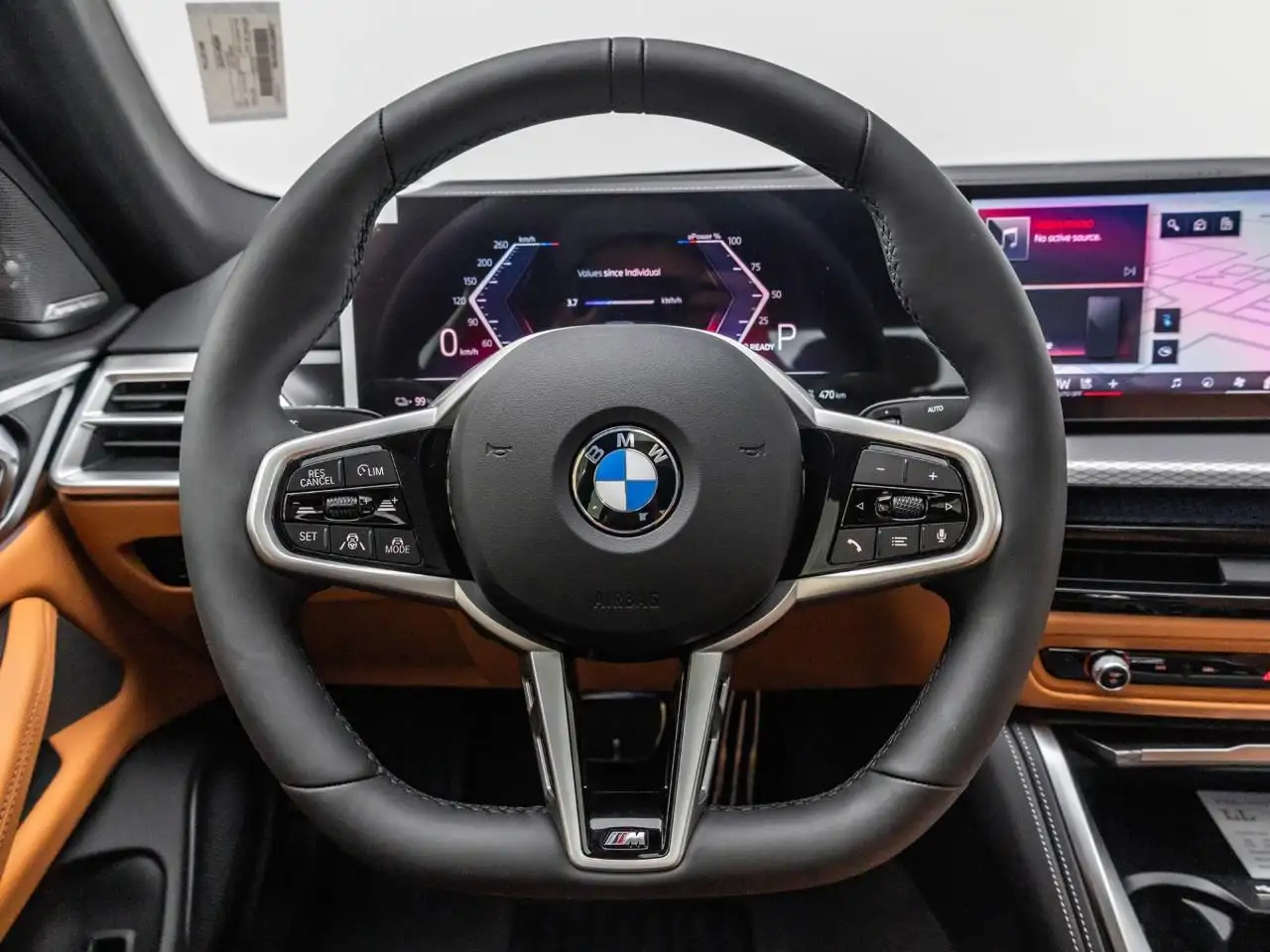 BMW i4 - Image 10