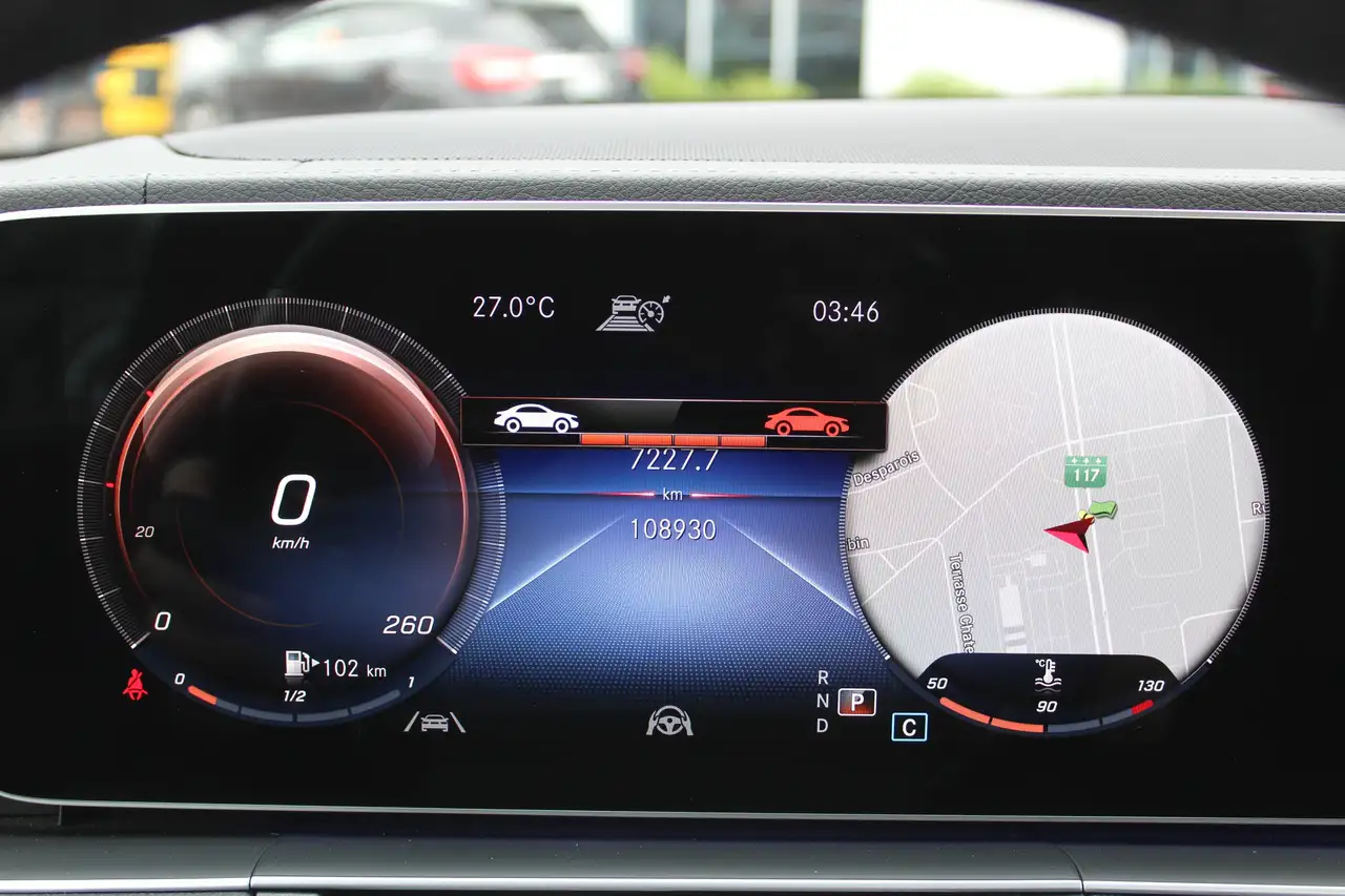 Mercedes-Benz GLE - Image 15