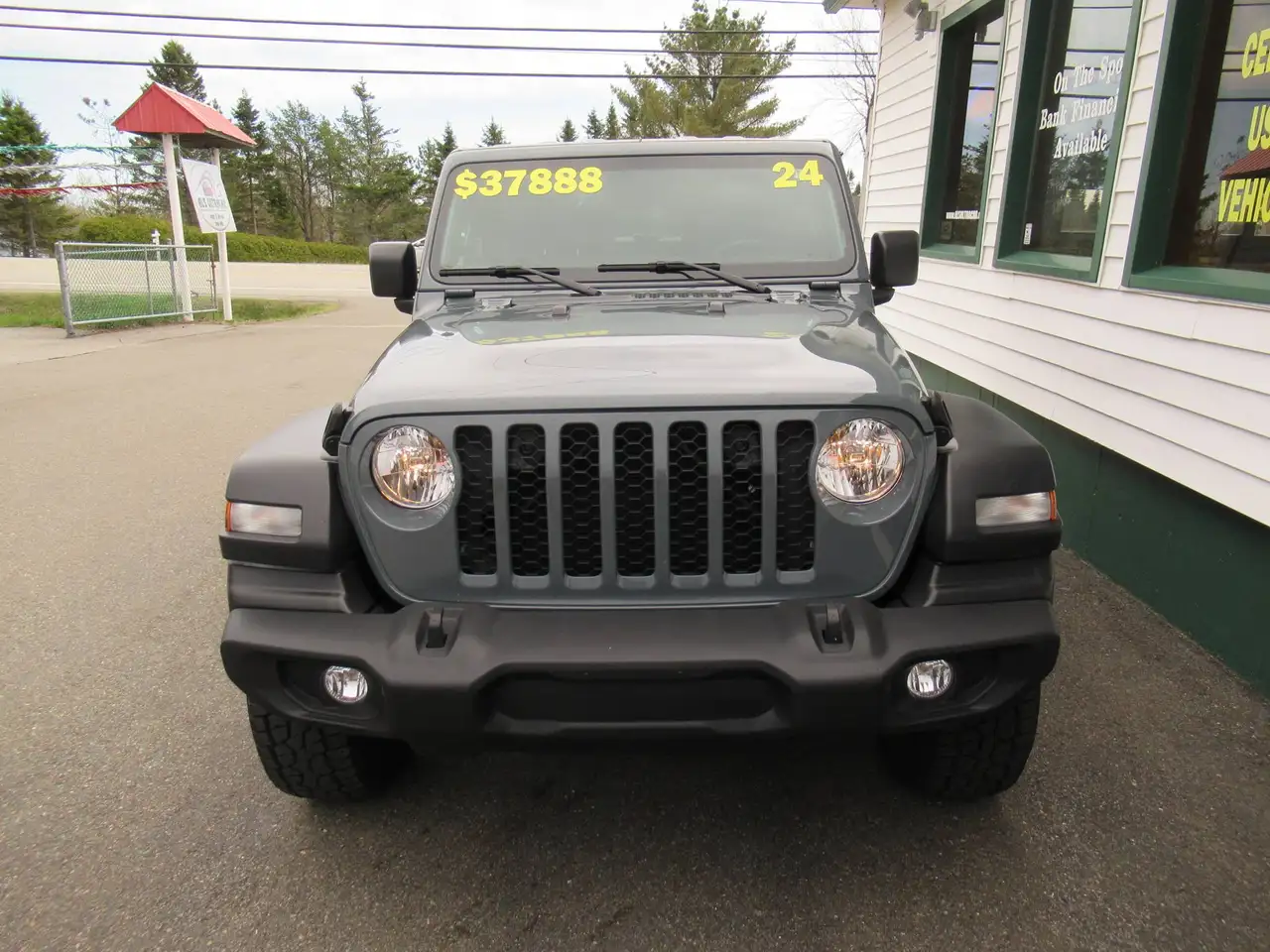 Jeep Wrangler - Image 2