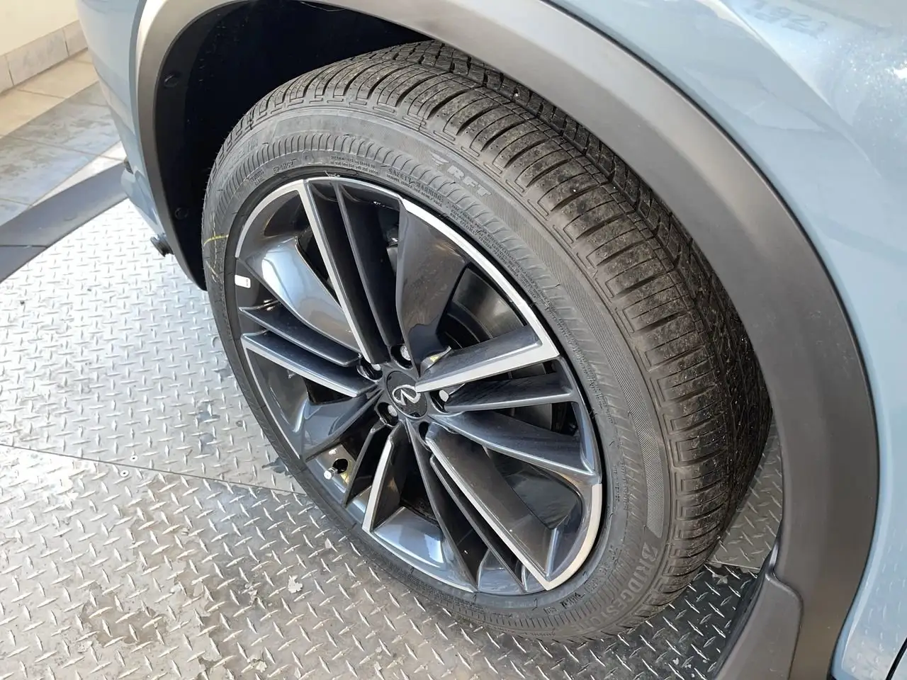 Infiniti QX50 - Image 18