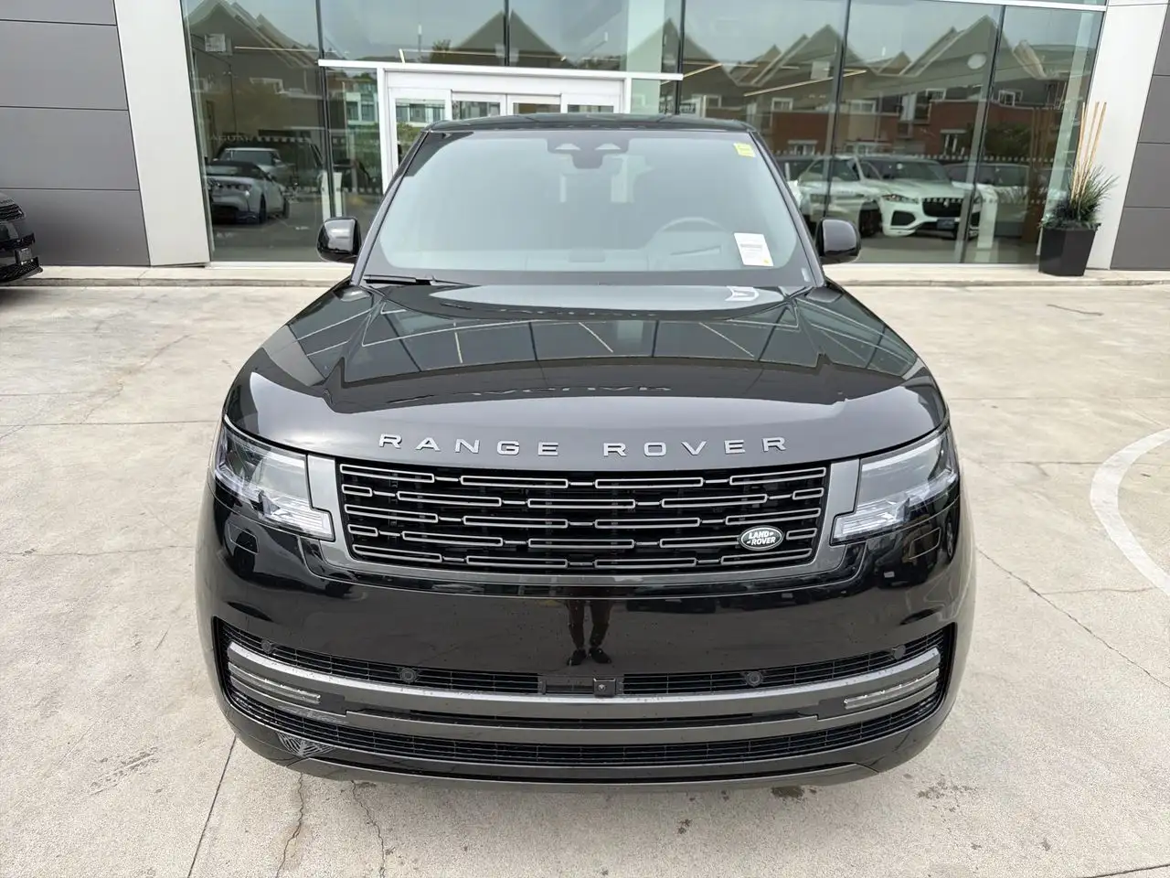 Land Rover Range Rover - Image 3