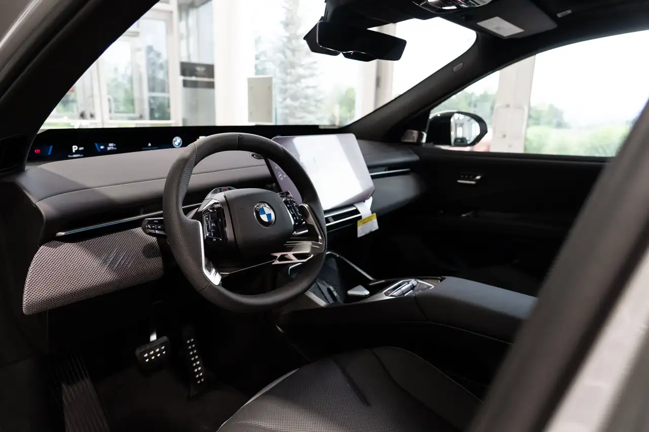 BMW iX3 - Image 15