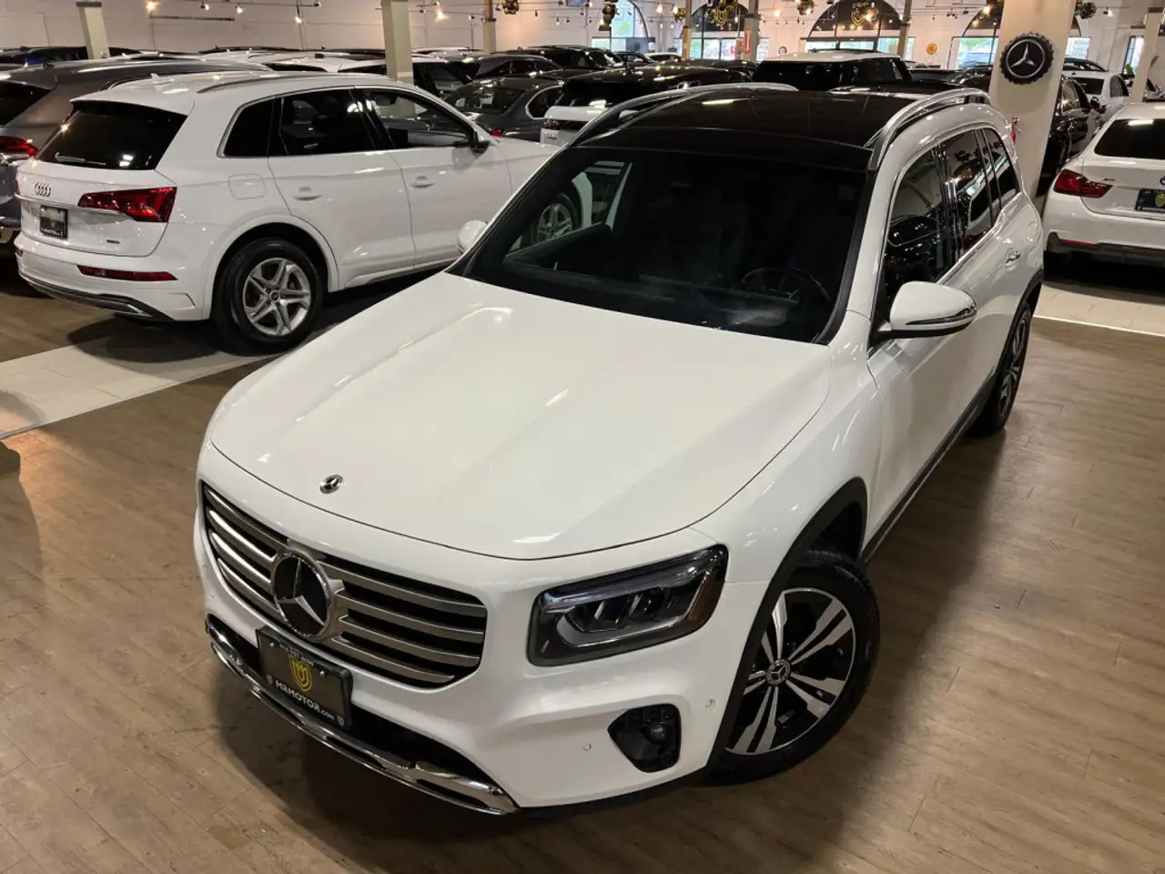 Mercedes-Benz GLB - Image 11