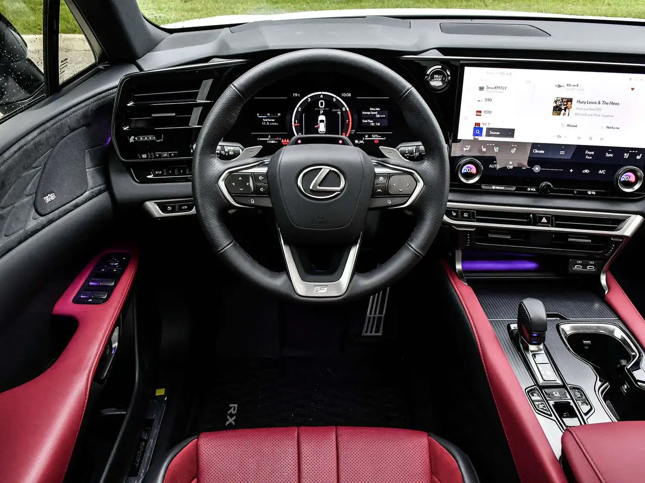 Lexus RX - Image 21