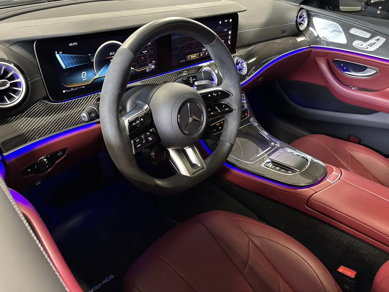 Mercedes-Benz CLS - Image 21